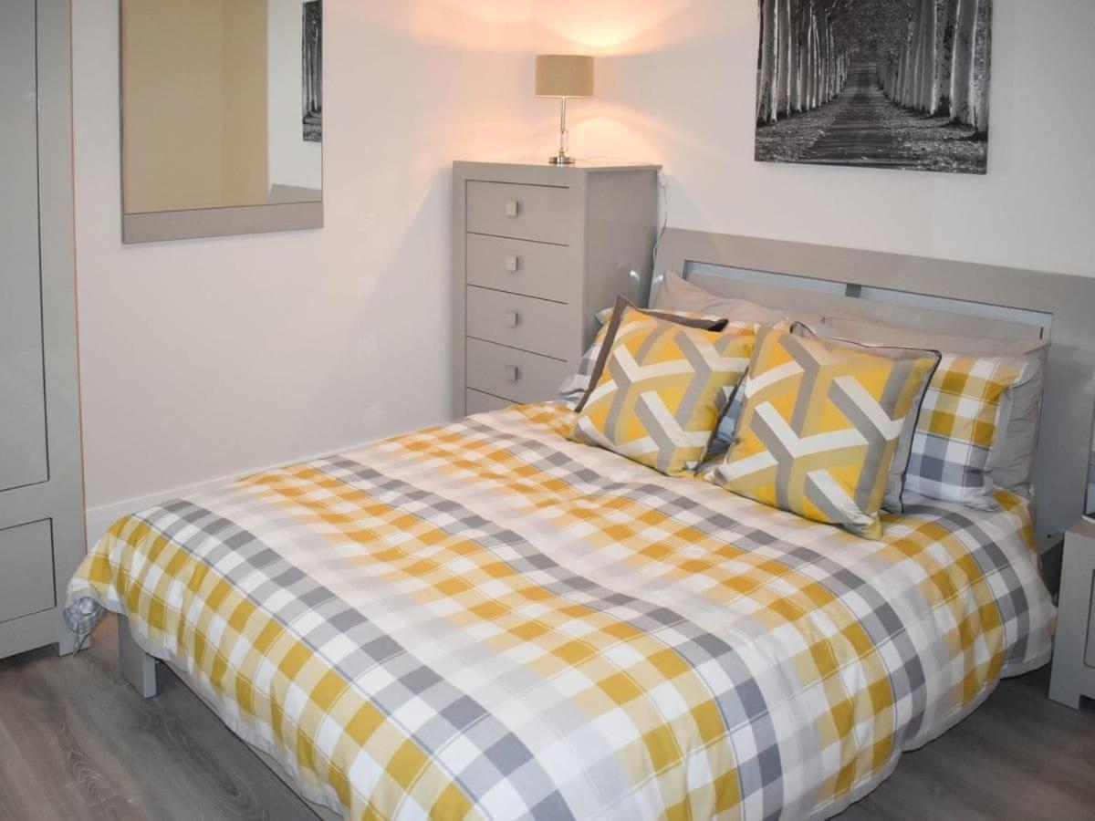 Rose Cottage Captivating 1-Bed Cottage in Bangor Esterno foto