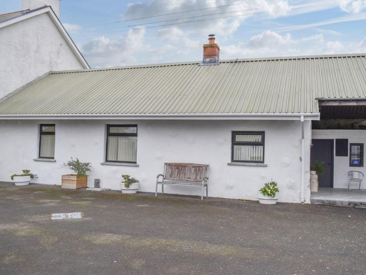 Rose Cottage Captivating 1-Bed Cottage in Bangor Esterno foto