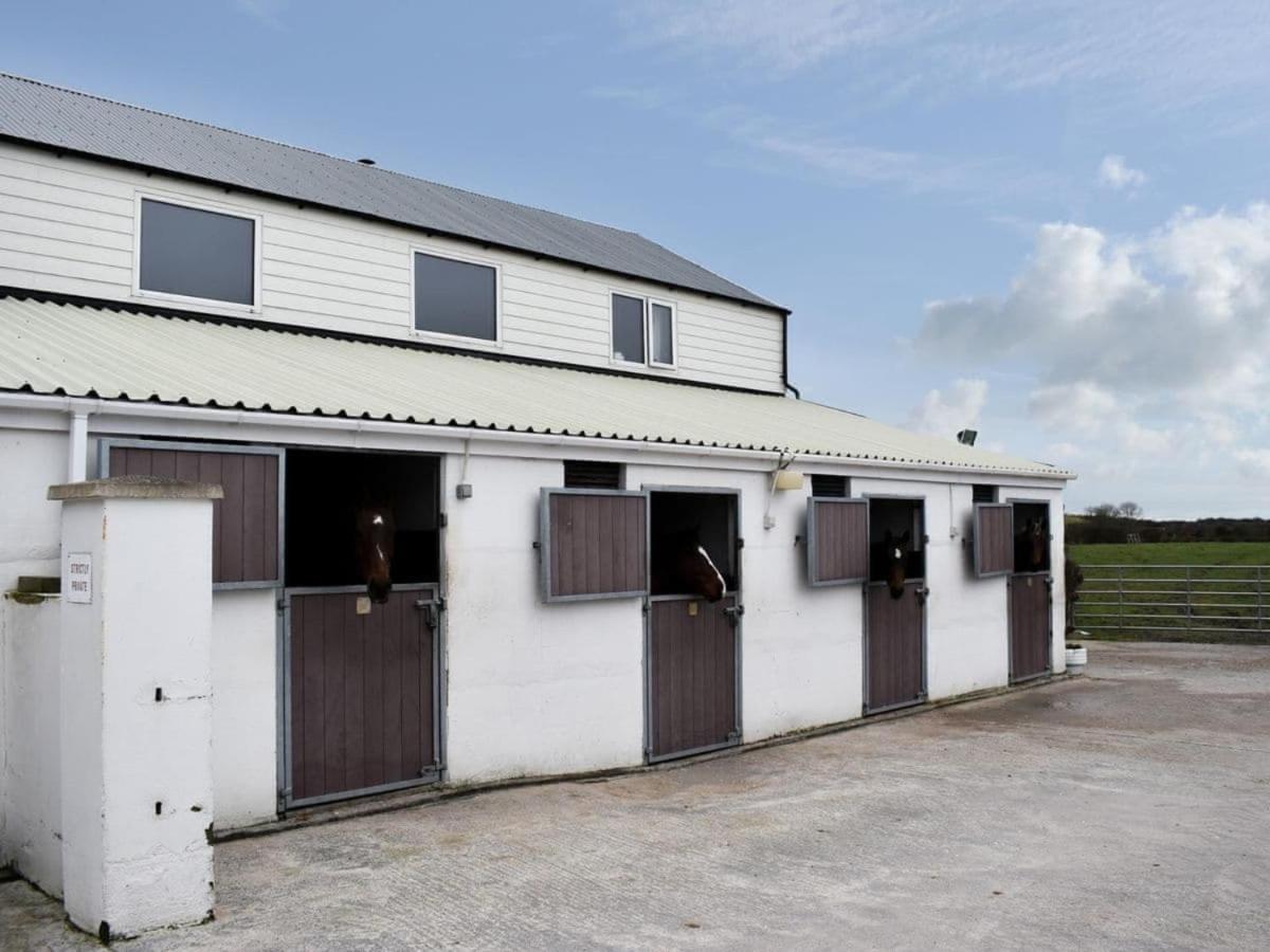 Rose Cottage Captivating 1-Bed Cottage in Bangor Esterno foto